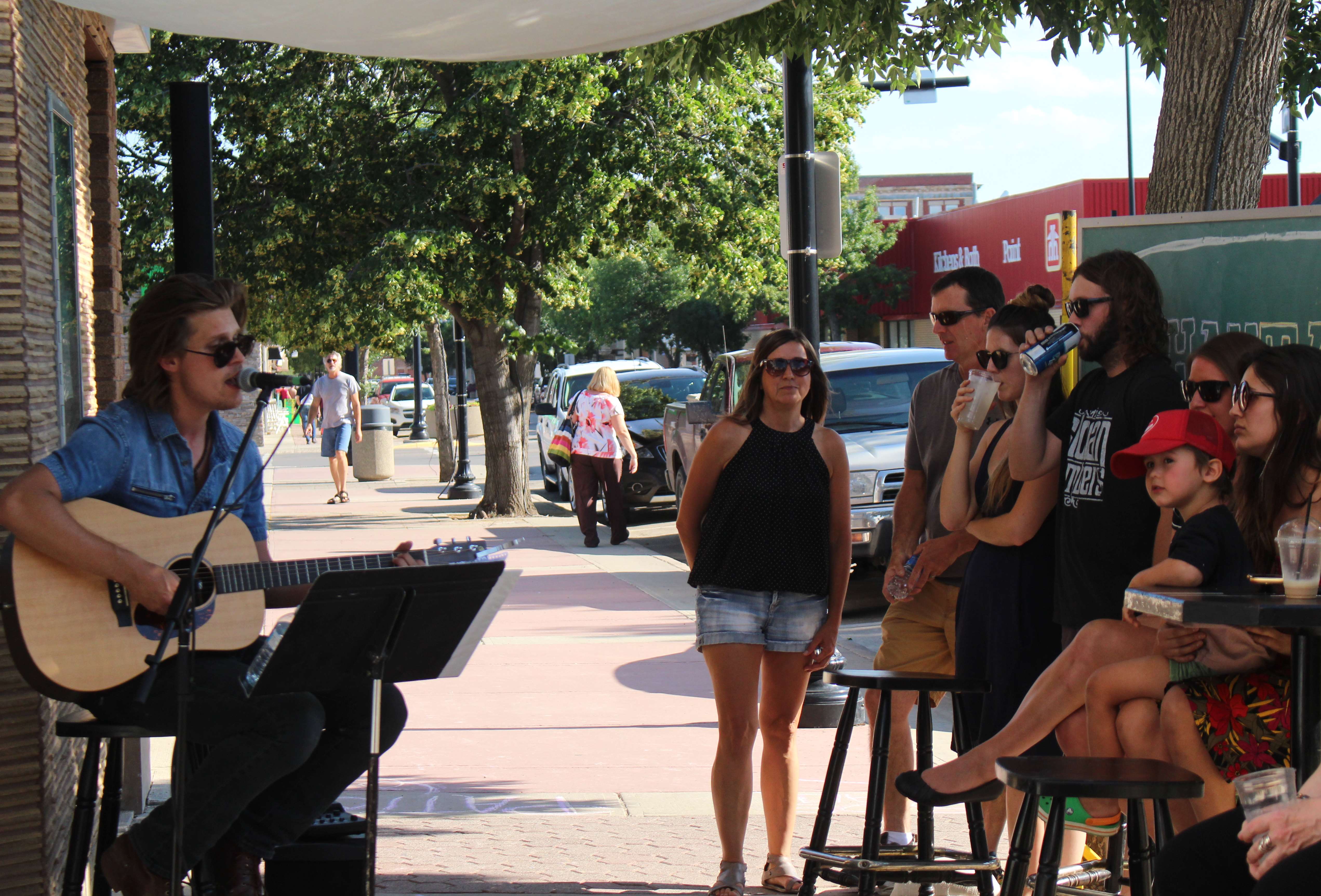 Local rock artist helps kickoff Chautauqua