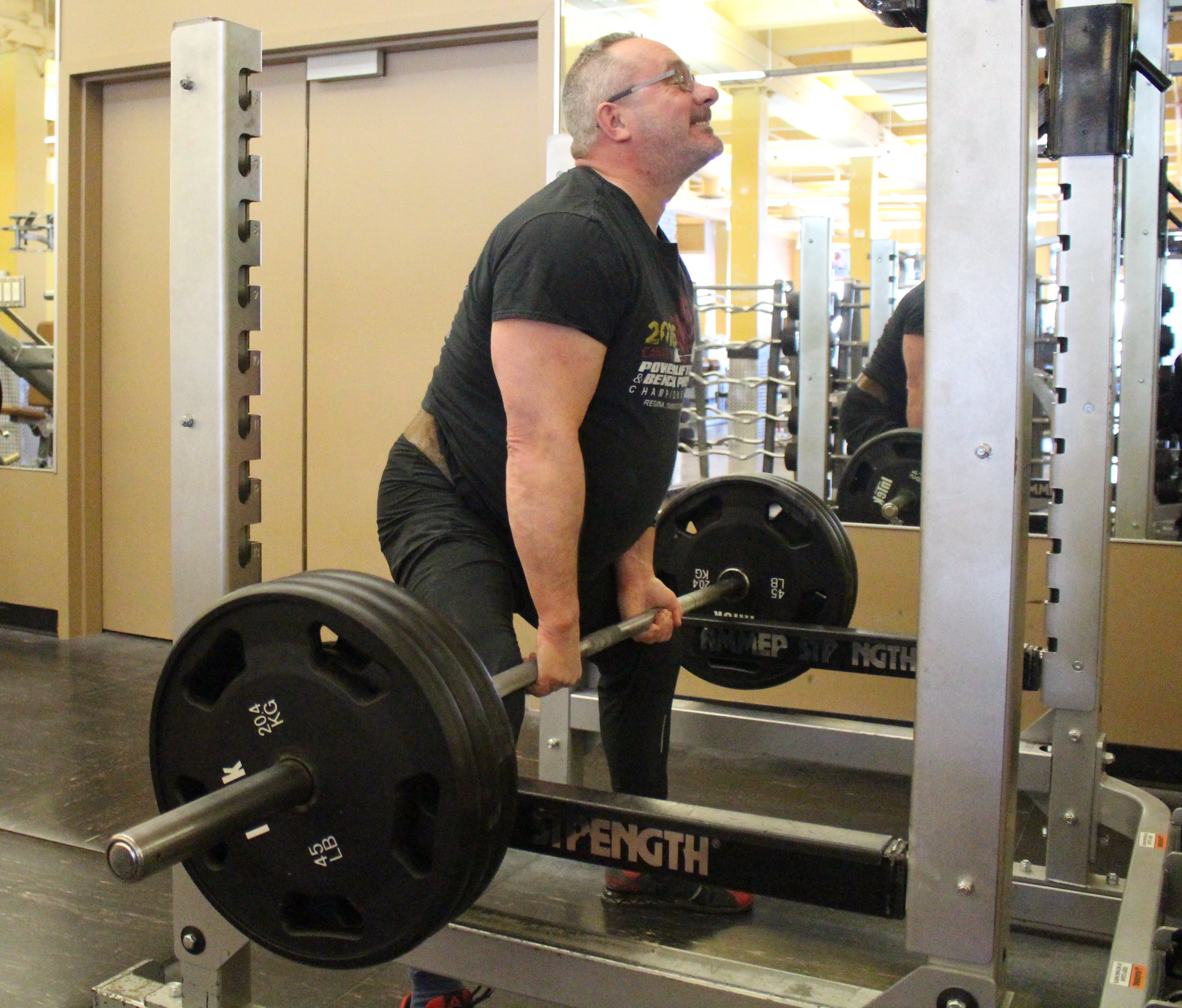 Powerlifter shrugs off adversity en route to national title
