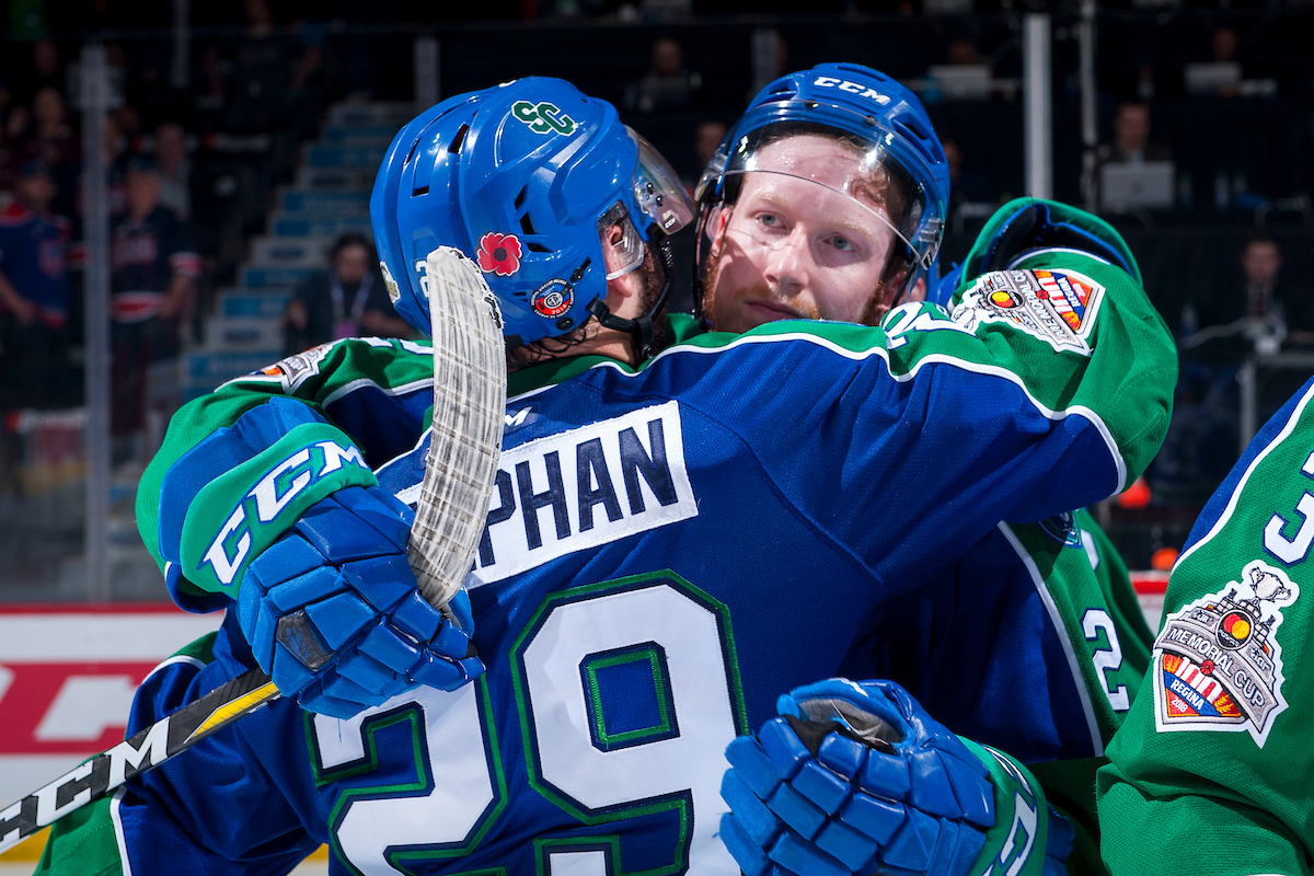 Pats end Broncos season in wild Memorial Cup game - SwiftCurrentOnline ...